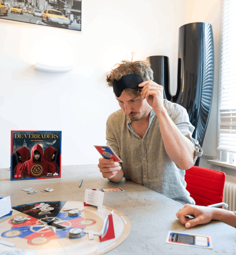 De Verraders het bordspel - sfeerfoto